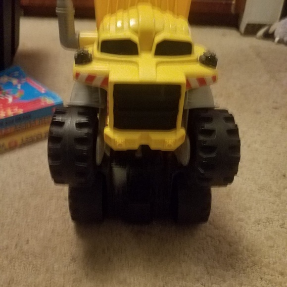 Matchbox Rocky the Dump truck Robot 2008 - Picture 4 of 7